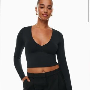 Babaton v-neck contour top brand new with tags